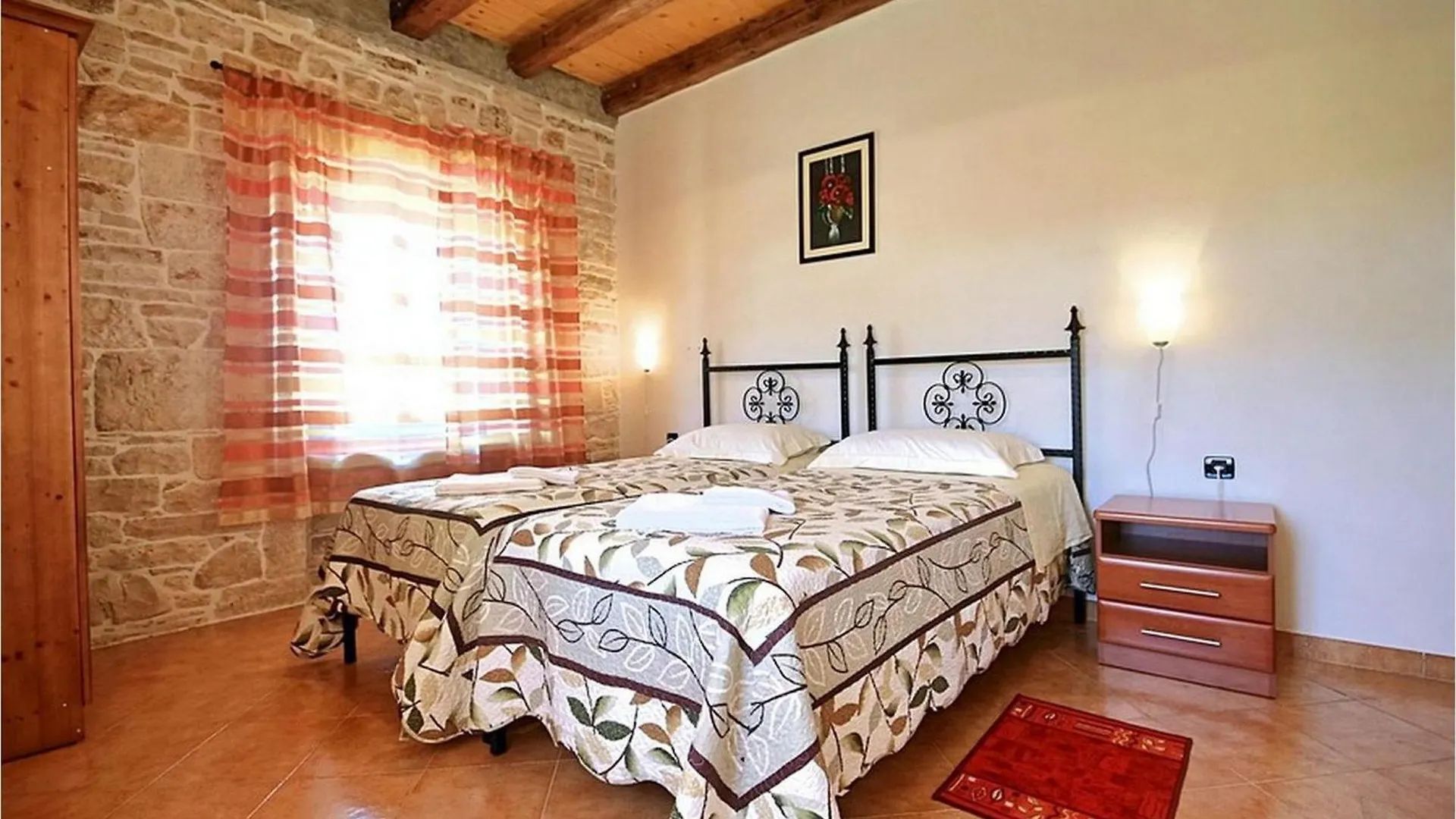 Villa David Tinjan 0*,