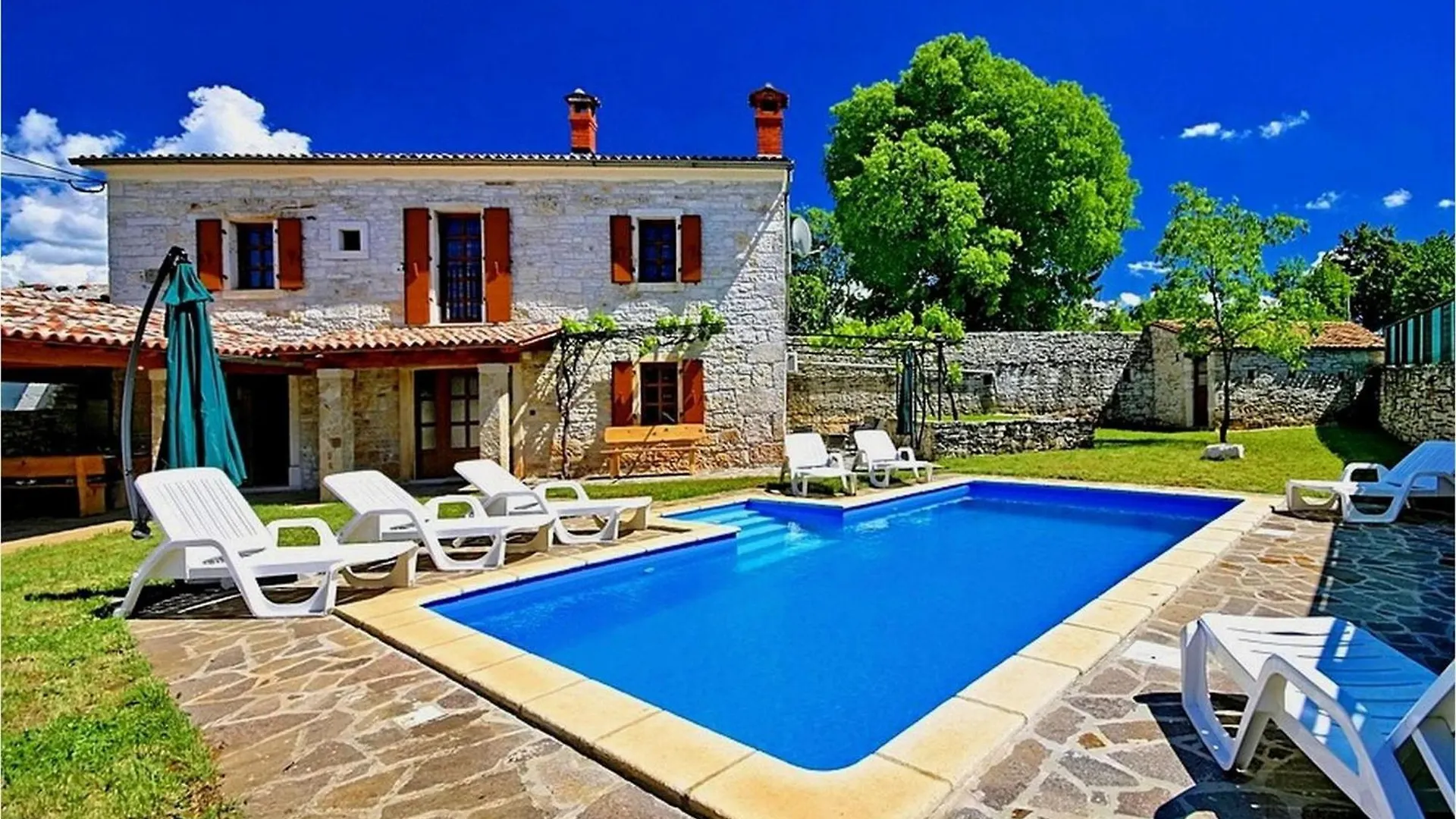 Villa David contacts