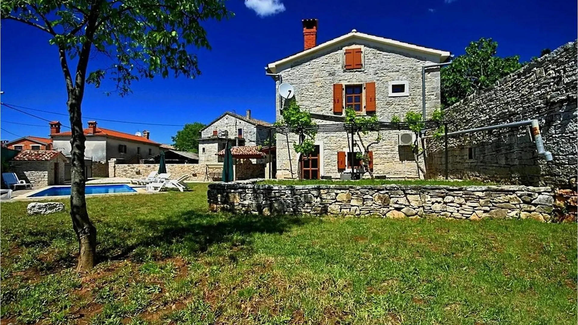 Villa David Tinjan 0*,  Croatia